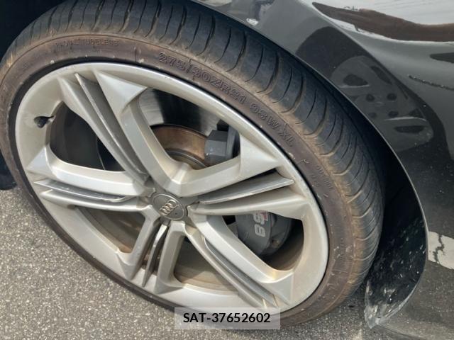 Audi S8 2013-02 8228975-7