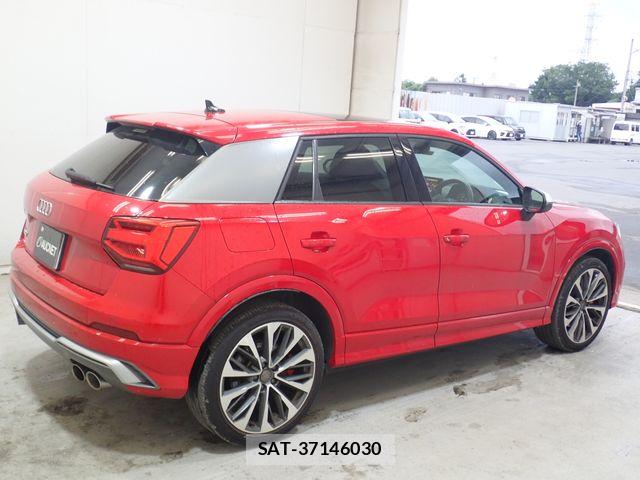 Audi SQ2 2019-12 8313185-7