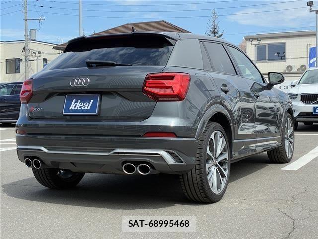 Audi SQ2 2020-01 8827932-4