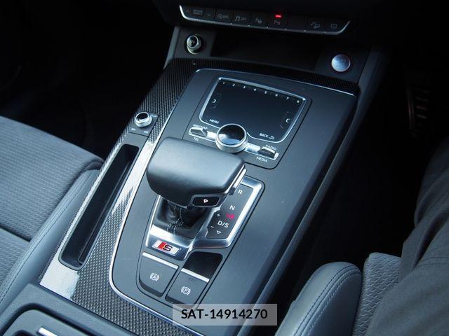 Audi SQ5 2018-04 1542716-9