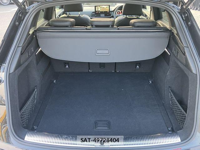 Audi SQ5 2022-06 6009732-13
