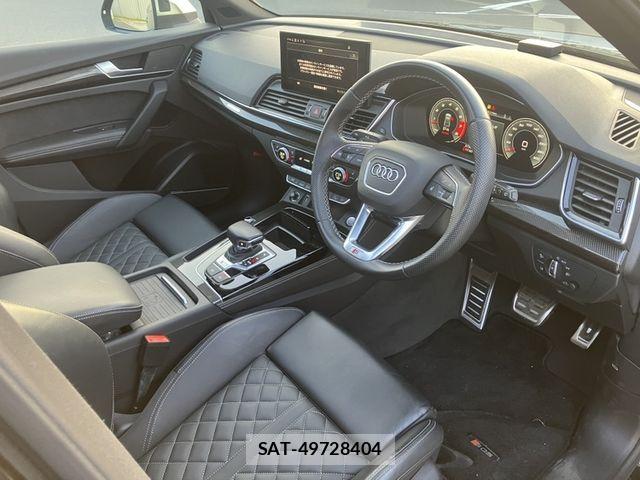 Audi SQ5 2022-06 6009732-1