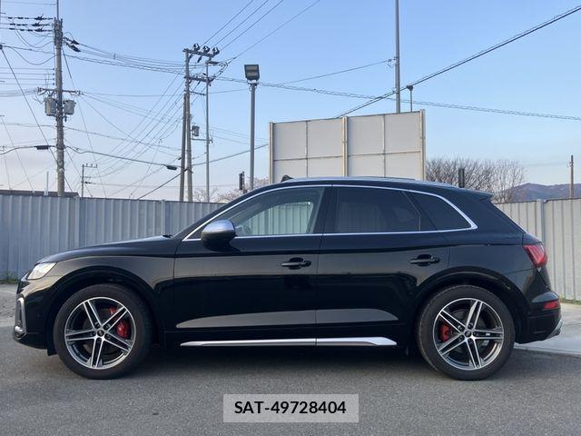 Audi SQ5 2022-06 6009732-4