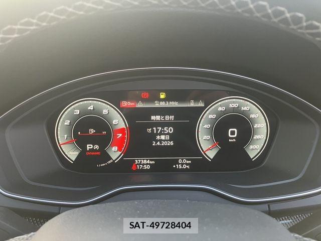 Audi SQ5 2022-06 6009732-6