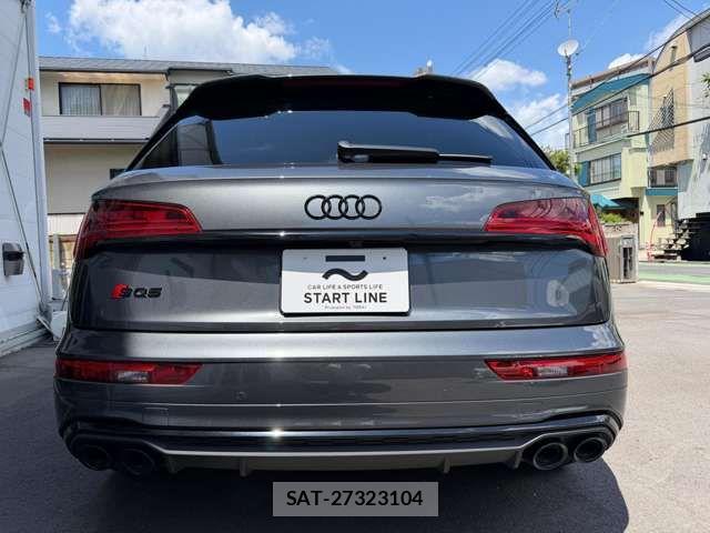 Audi SQ5 2023-06 6813859-12