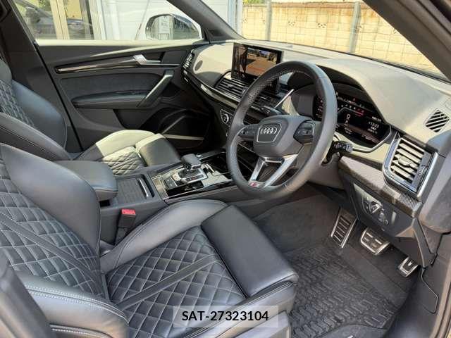 Audi SQ5 2023-06 6813859-4