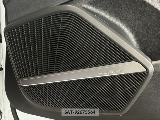 Audi SQ5 2021-04 7391416-16