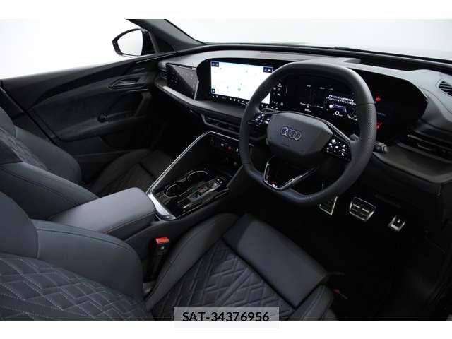 Audi SQ5 2025-09 7508147-16