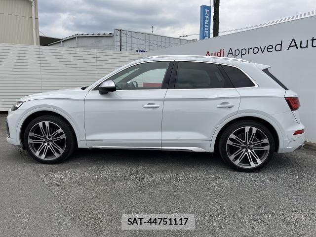 Audi SQ5 2021-06 7508148-19