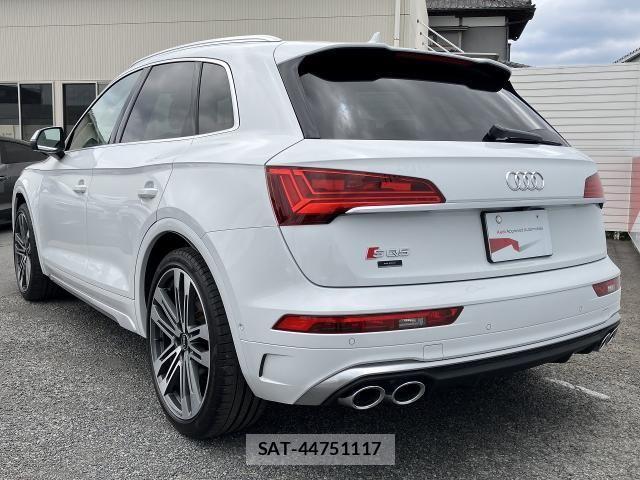Audi SQ5 2021-06 7508148-20
