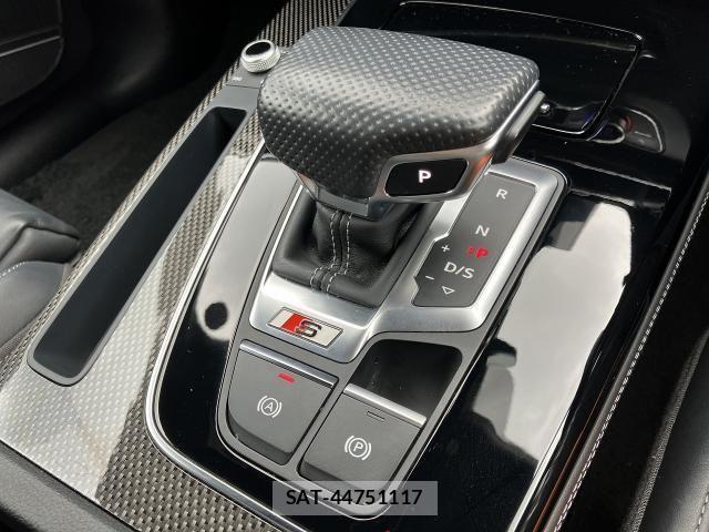 Audi SQ5 2021-06 7508148-27