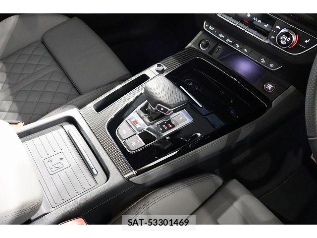 Audi SQ5 2024-12 7782742-10