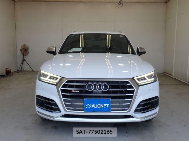 Audi SQ5 2018-12 8157998-5