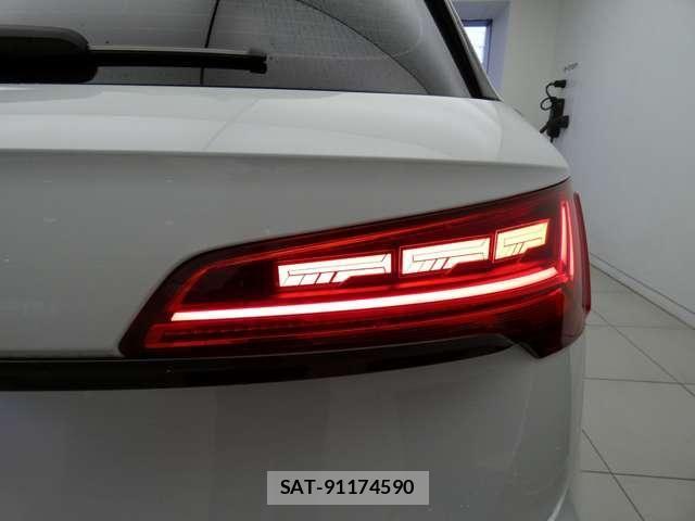Audi SQ5 2021-11 8206428-19