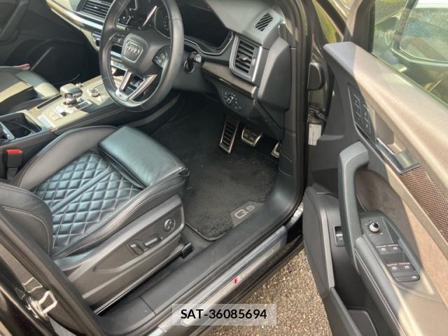 Audi SQ5 2017-12 8228976-13