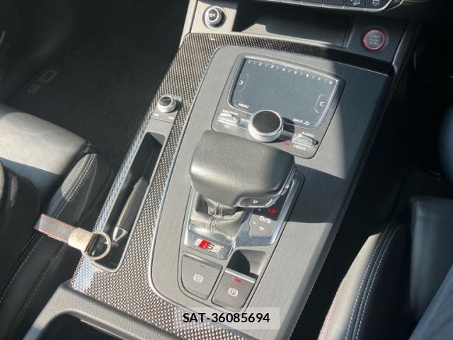 Audi SQ5 2017-12 8228976-23