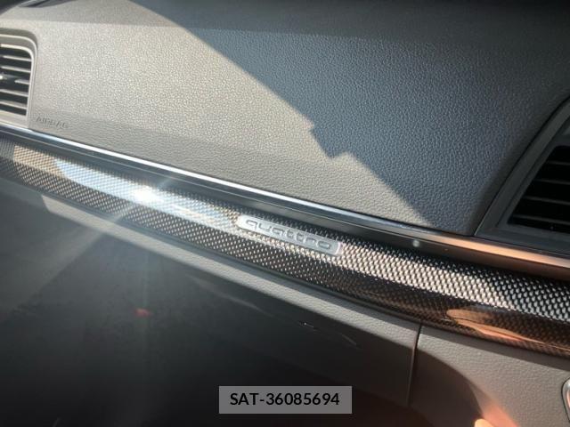 Audi SQ5 2017-12 8228976-24