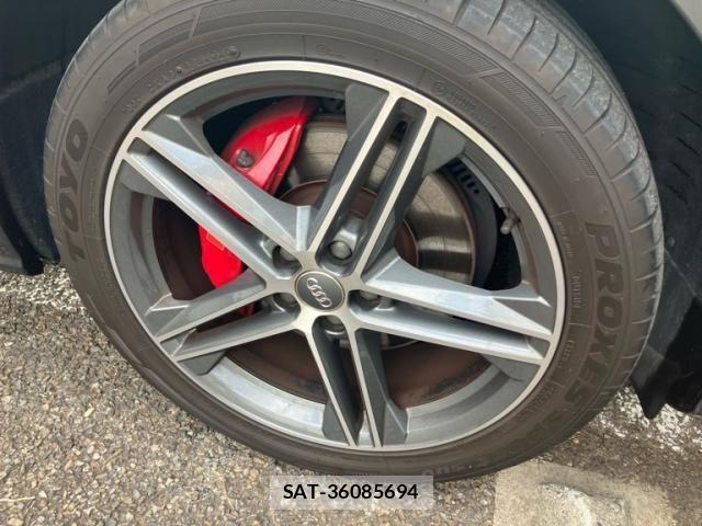 Audi SQ5 2017-12 8228976-5