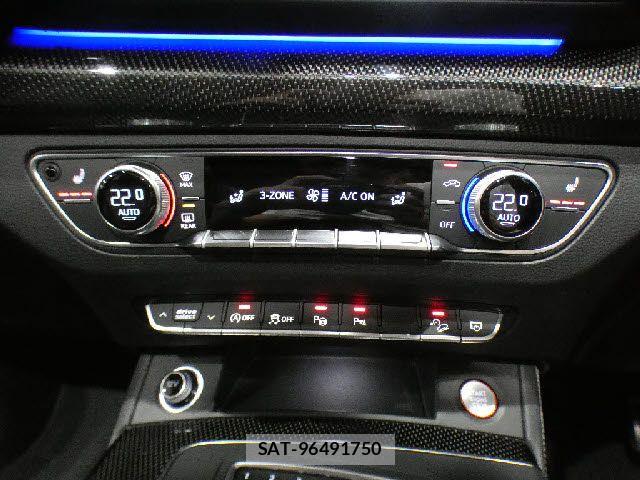 Audi SQ5 2017-12 8313186-17