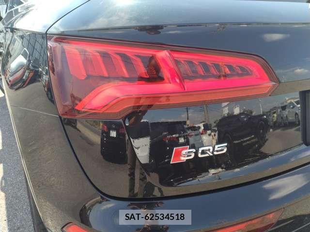 Audi SQ5 2018-02 8658100-10