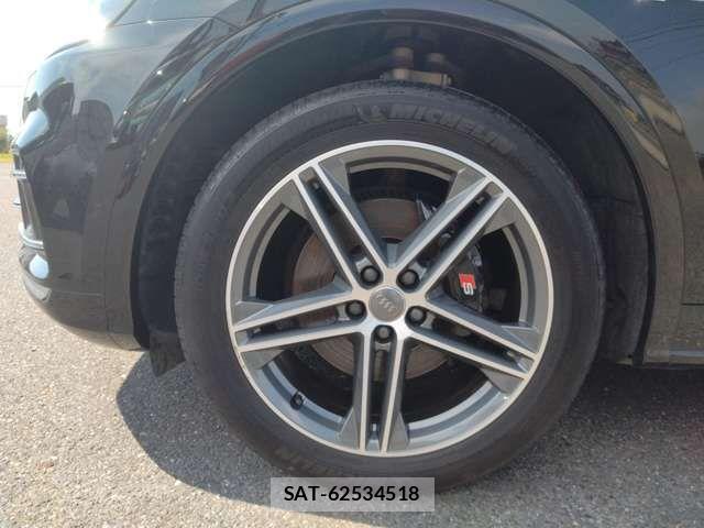 Audi SQ5 2018-02 8658100-13