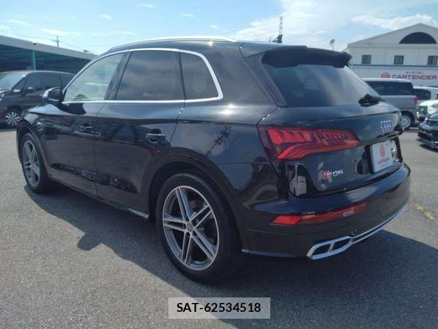 Audi SQ5 2018-02 8658100-2