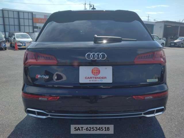 Audi SQ5 2018-02 8658100-8
