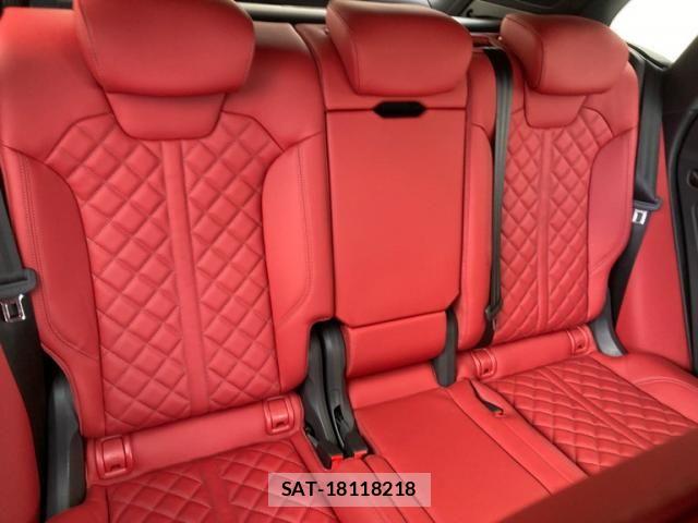 Audi SQ5 2022-01 8878763-13