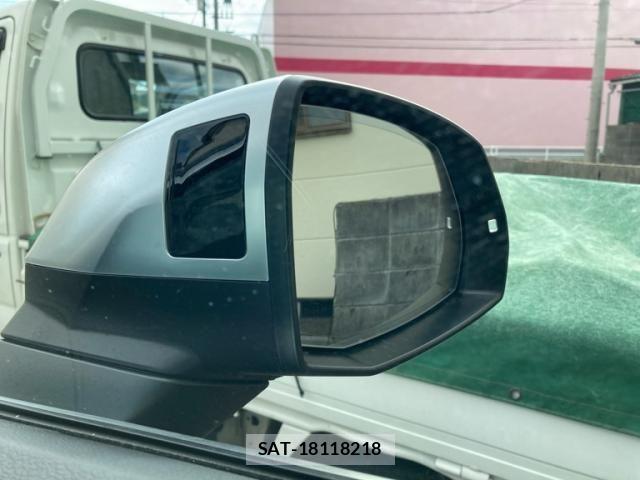 Audi SQ5 2022-01 8878763-18