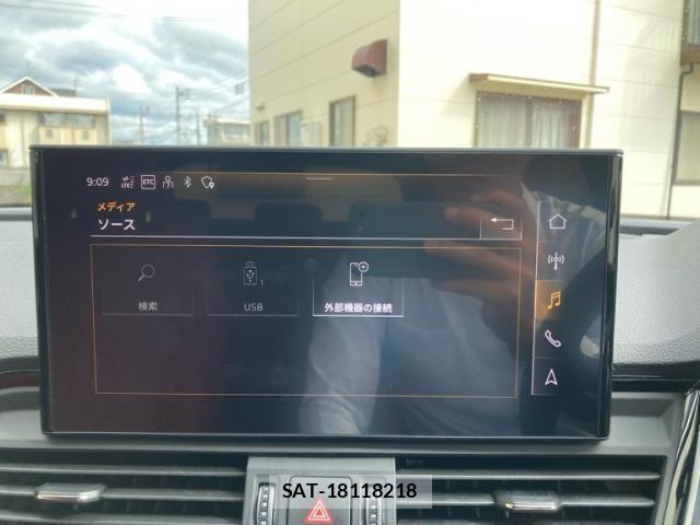 Audi SQ5 2022-01 8878763-23