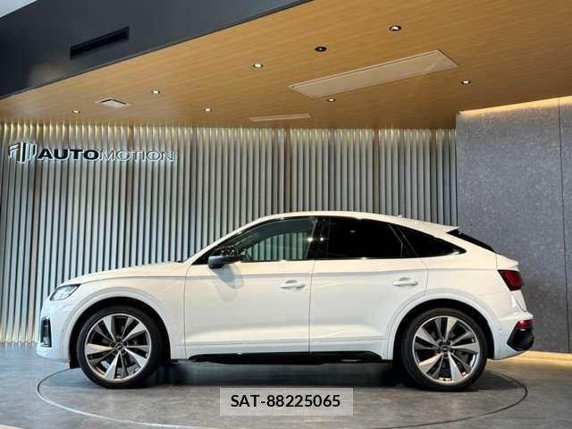 Audi SQ5 2023-05 7960581-3