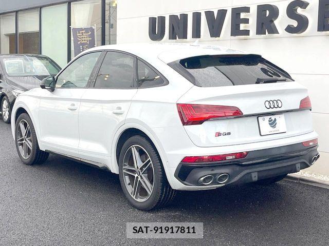 Audi SQ5 2022-02 8561219-17
