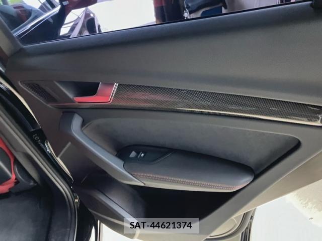 Audi SQ5 2022-09 8740673-22