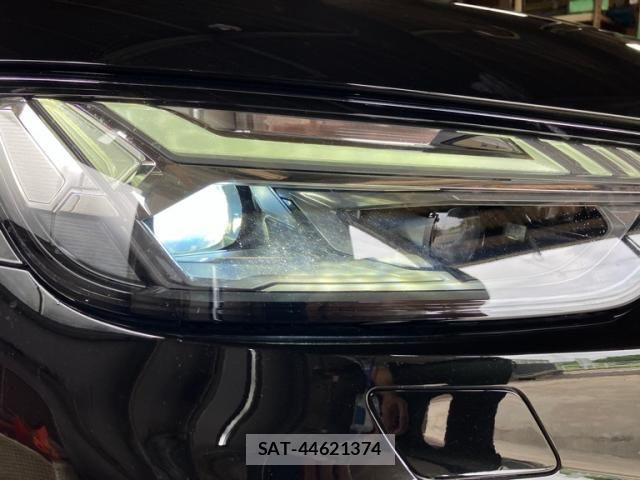 Audi SQ5 2022-09 8740673-23