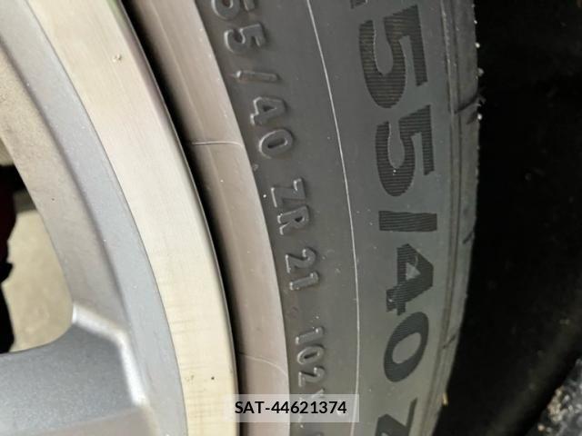 Audi SQ5 2022-09 8740673-8