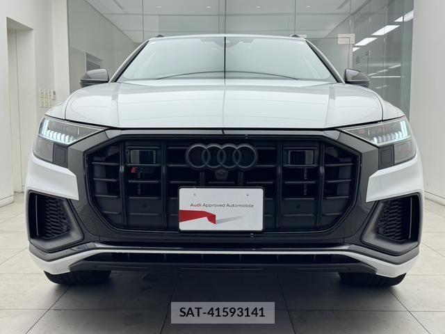 Audi Q8 2024-01 1211914-12