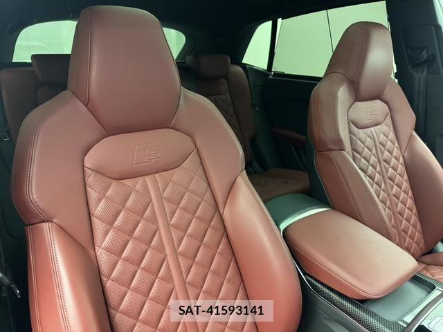 Audi Q8 2024-01 1211914-3