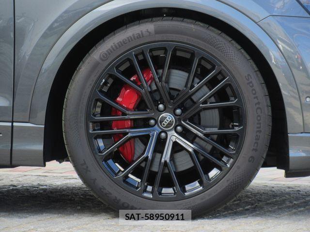 Audi Q8 2024-11 1657929-7