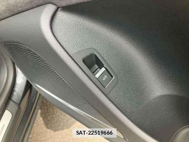 Audi Q8 2024-11 7875377-11