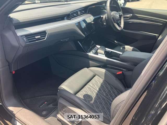 Audi E-TRON 2024-09 7499617-16