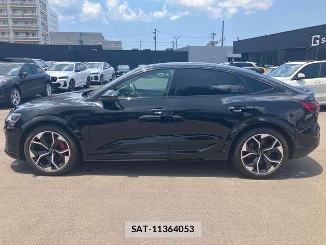 Audi E-TRON 2024-09 7499617-7