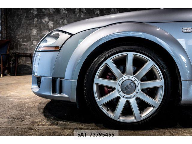 Audi TT 2005-12 1070850-10