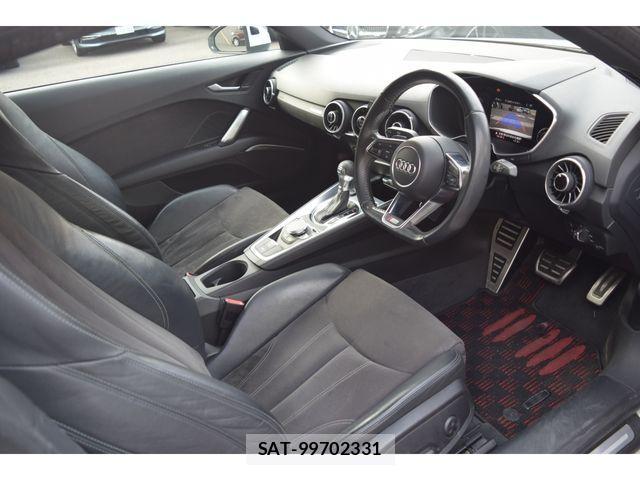 Audi TT 2016-02 3660259-11