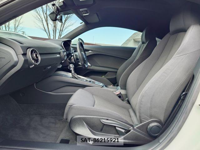 Audi TT 2017-03 3903790-21