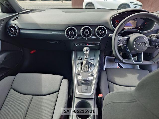 Audi TT 2017-03 3903790-8
