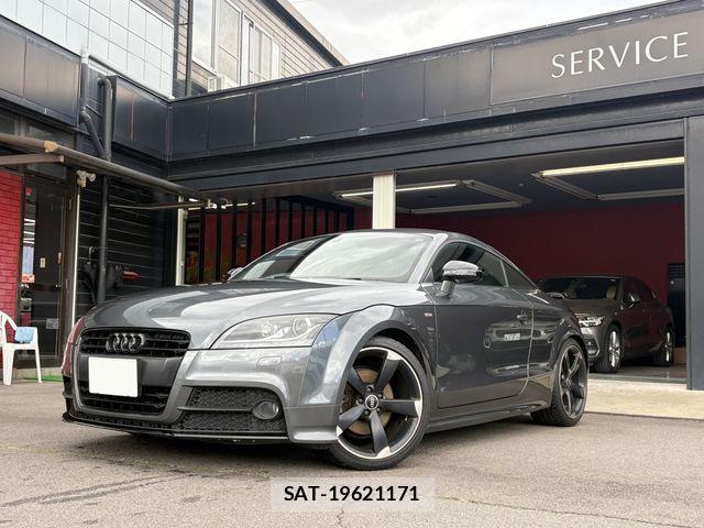 Audi TT 2013-08 4138562-3