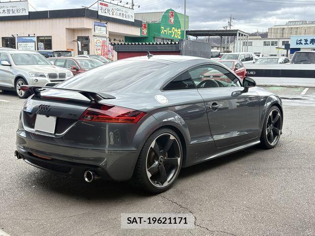 Audi TT 2013-08 4138562-4