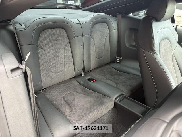Audi TT 2013-08 4138562-7