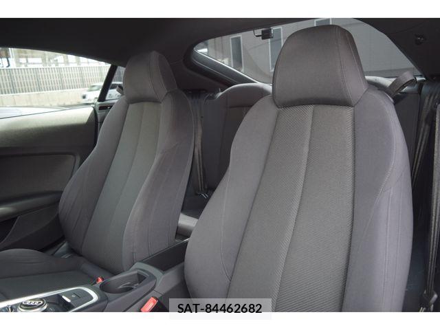 Audi TT 2017-02 4930230-13