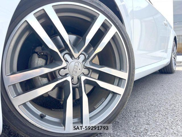 Audi TT 2016-03 6495083-13
